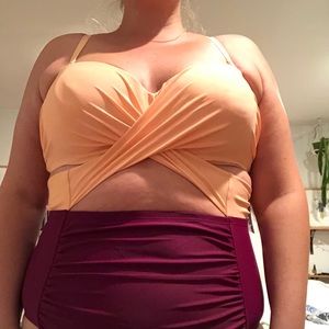 Sexy one piece with cut out!